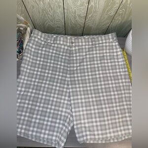 Nike Golf Dri-FIT Gray Plaid Shorts Men’s 38